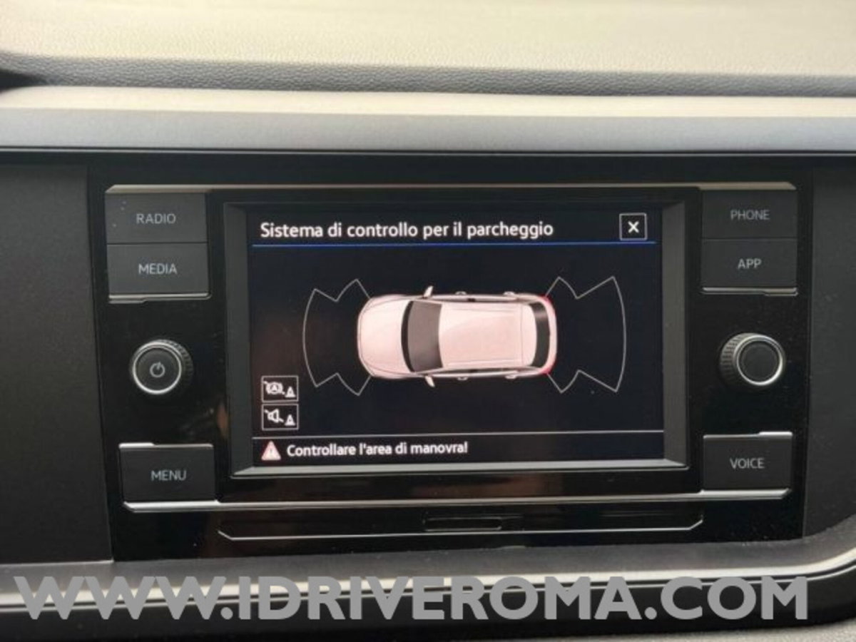 Volkswagen Taigo 1.0 tsi R-Line 95cv (14)