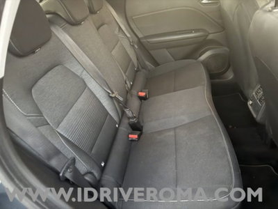 Renault Captur 1.6 full hybrid Techno 145cv auto (10)