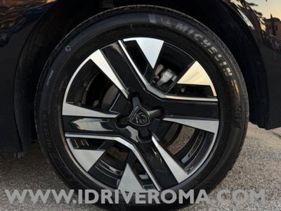 Peugeot 208 1.2 puretech Allure s&s 100cv (13)