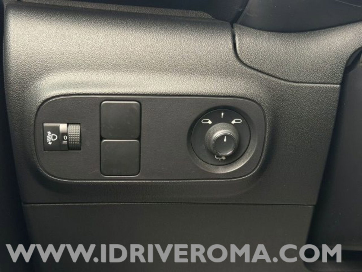 Citroen C3 PureTech 83 S&S Shine Pack (14)