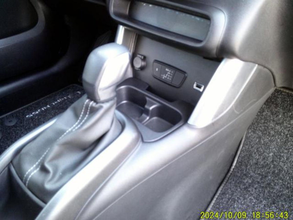 Citroen C3 Aircross BlueHDi 120 S&S EAT6 Shine (17)