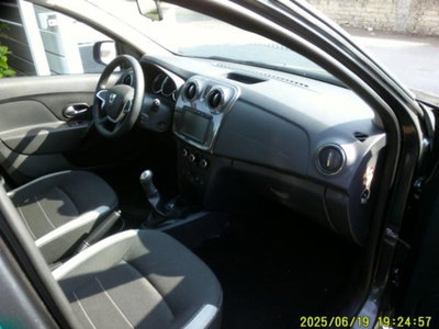Dacia Sandero Stepway 1.0 TCe 100 CV ECO-G Comfort (17)