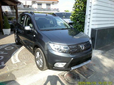 Dacia Sandero Stepway 1.0 TCe 100 CV ECO-G Comfort (3)