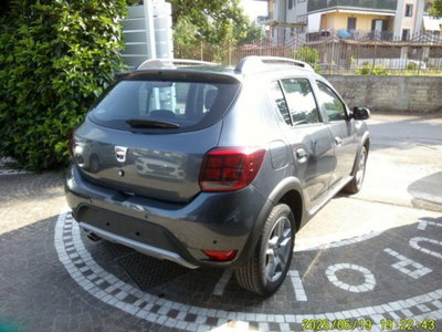 Dacia Sandero Stepway 1.0 TCe 100 CV ECO-G Comfort (4)