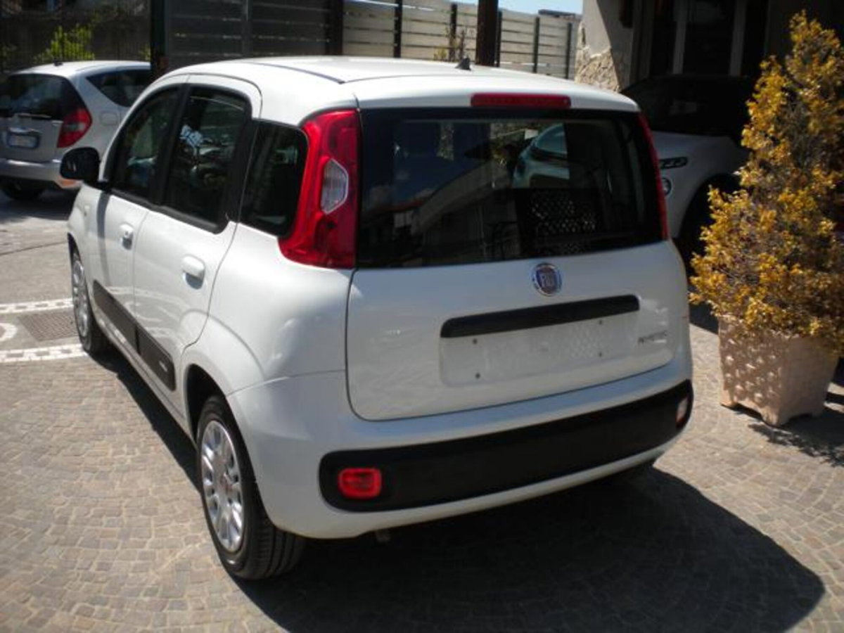 Fiat Panda 1.0 firefly hybrid s&s 70cv 5p.ti (4)