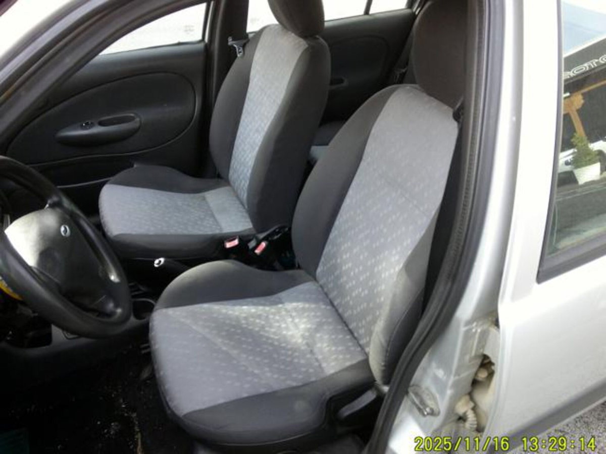 Ford Fiesta 1.8 TDdi cat 5 porte Ambiente (7)