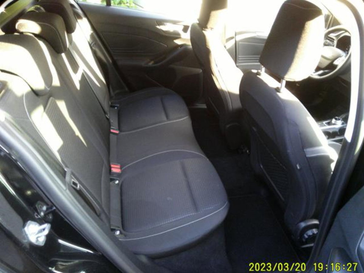 Ford Focus Station Wagon 1.5 EcoBlue 120 CV SW Business (10)