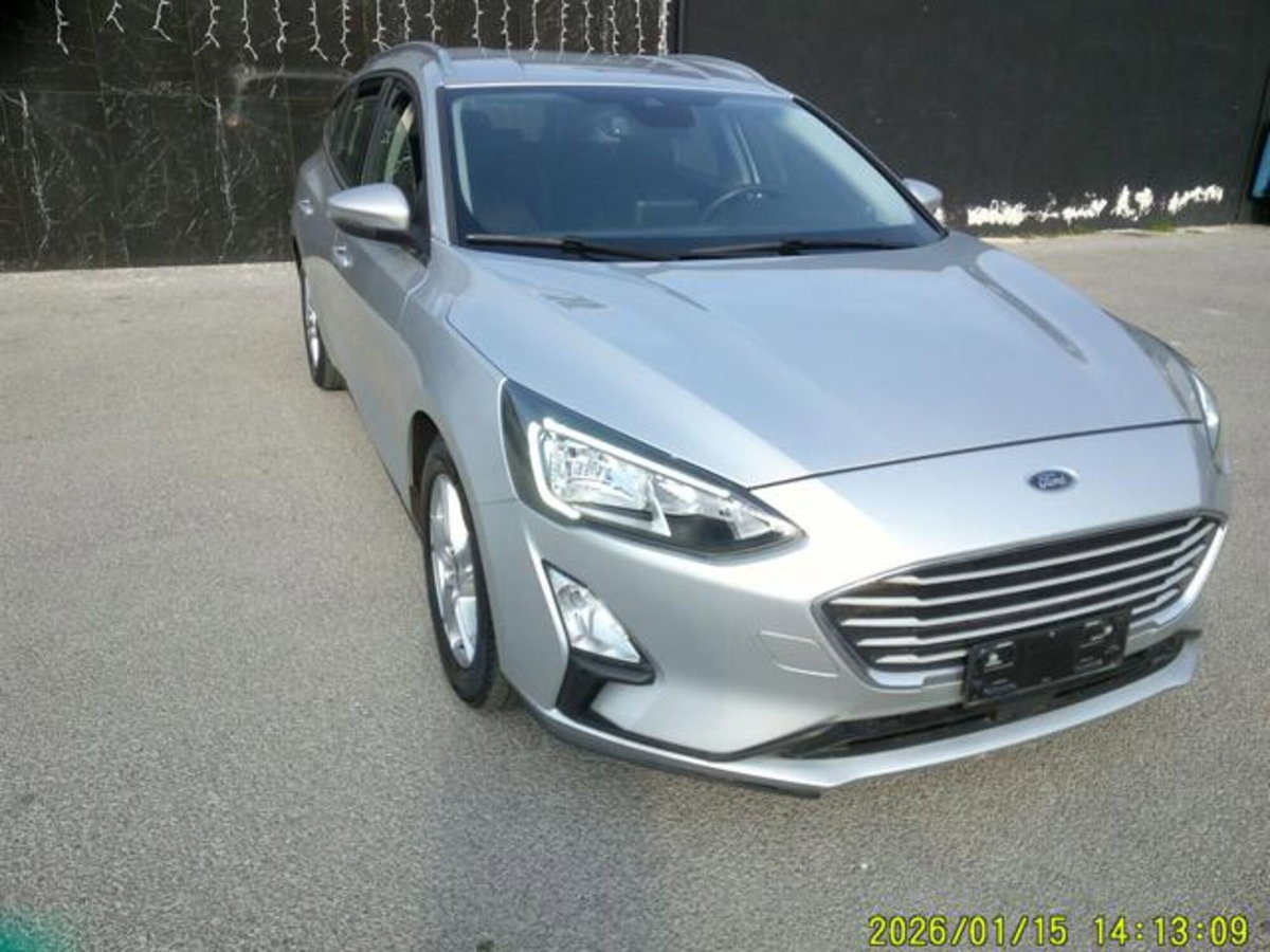 Ford Focus Station Wagon 1.5 EcoBlue 120 CV automatico SW Business (13)