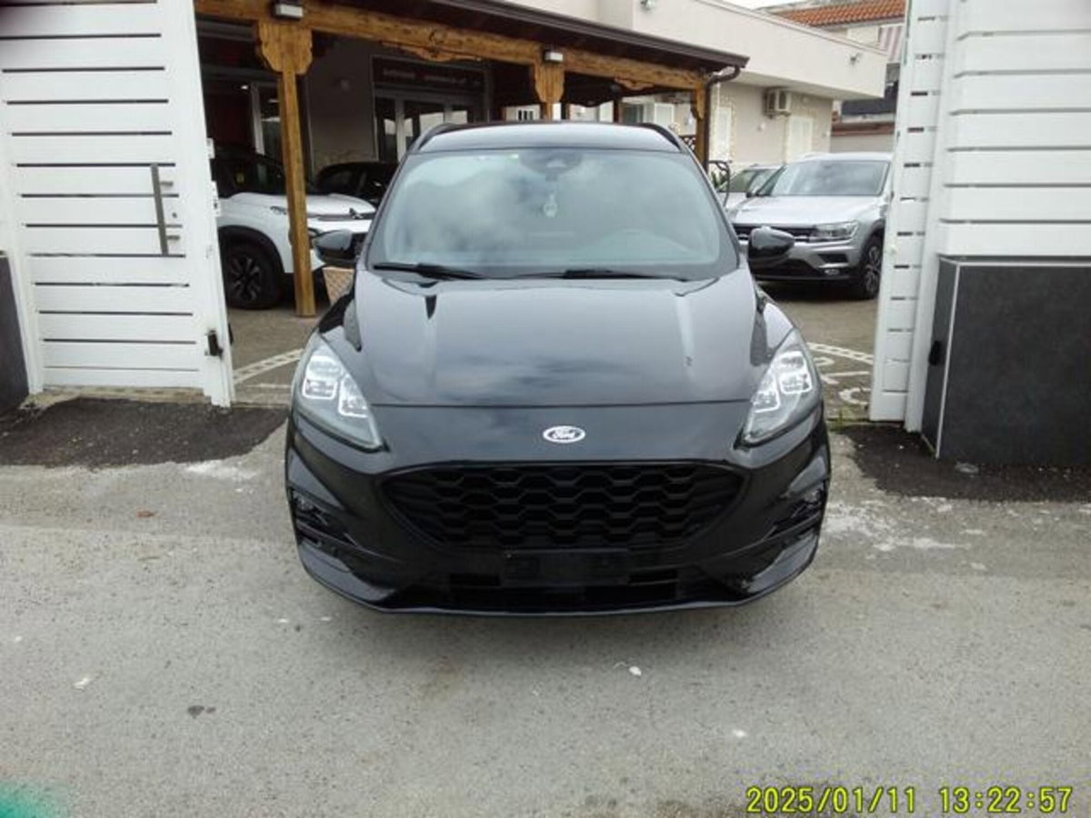 Ford Kuga 1.5 EcoBlue 120 CV 2WD ST-Line (2)
