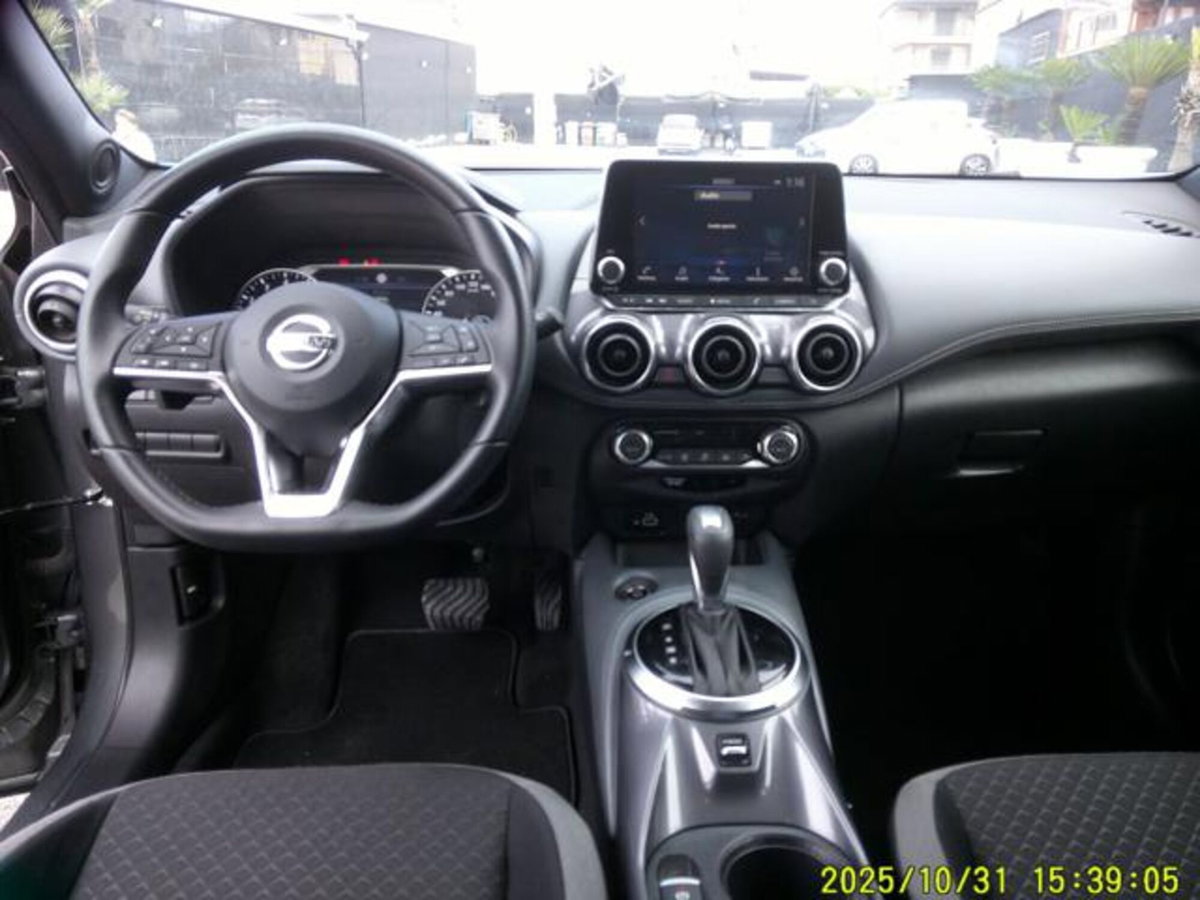Nissan Juke 1.0 dig-t N-Connecta 114cv dct (10)