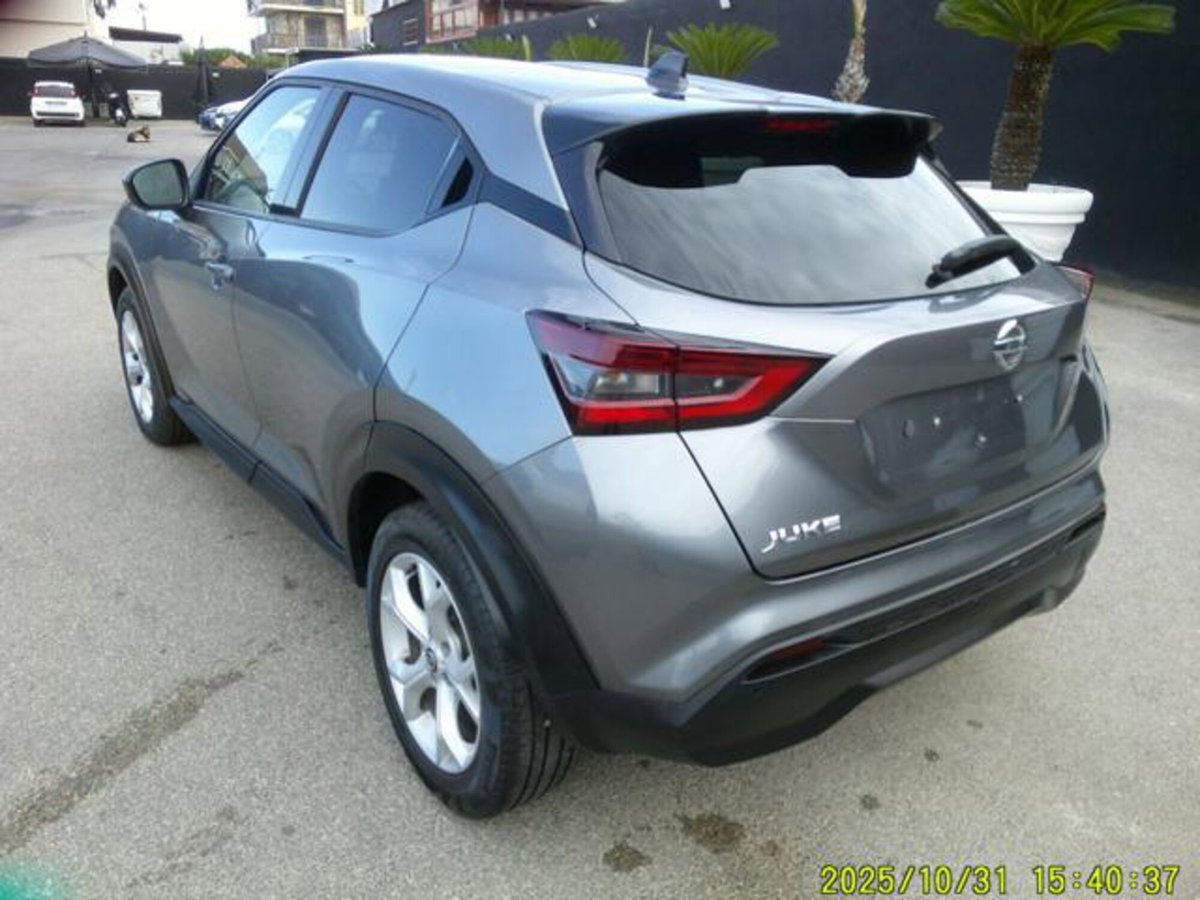 Nissan Juke 1.0 dig-t N-Connecta 114cv dct (19)