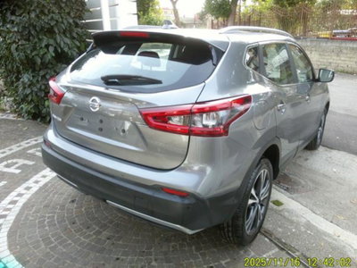 Nissan Qashqai 1.5 dCi 115 CV DCT N-Connecta (13)