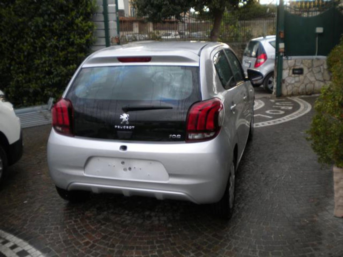 Peugeot 108 82 5 porte Active (4)