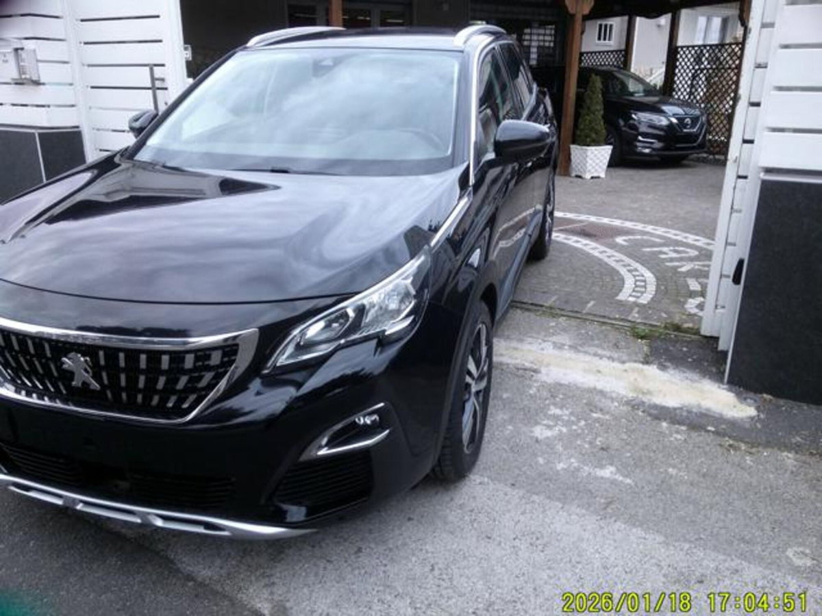 Peugeot 3008 BlueHDi 130 S&S EAT8 Allure Pack (15)