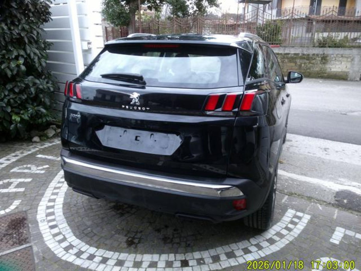 Peugeot 3008 BlueHDi 130 S&S EAT8 Allure Pack (4)