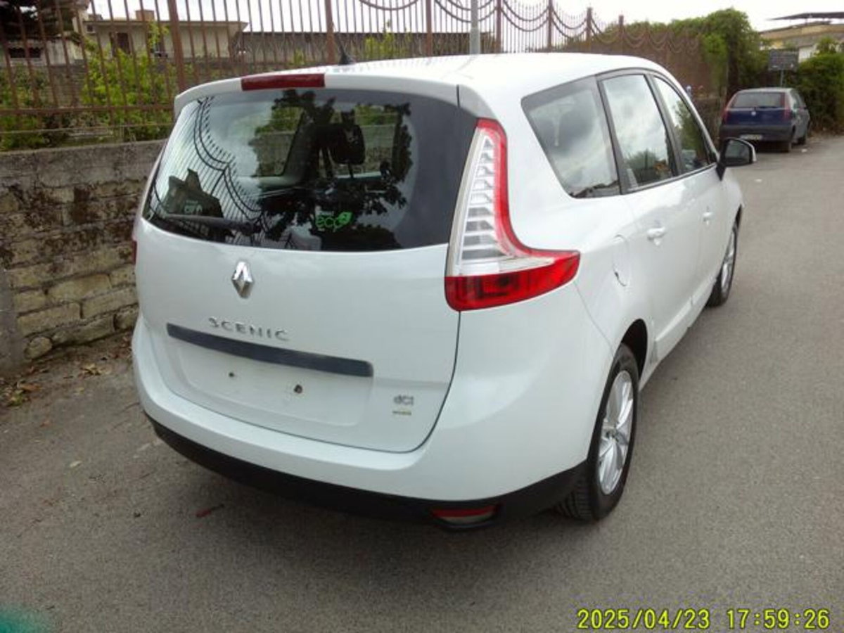 Renault Scenic E-Tech Electric 1.5 dCi 110CV EDC Energy (4)