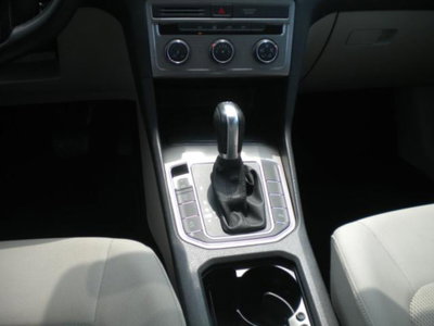 Volkswagen Golf Sportsvan 1.6 TDI 115CV DSG Business BlueMotion Tech. (15)