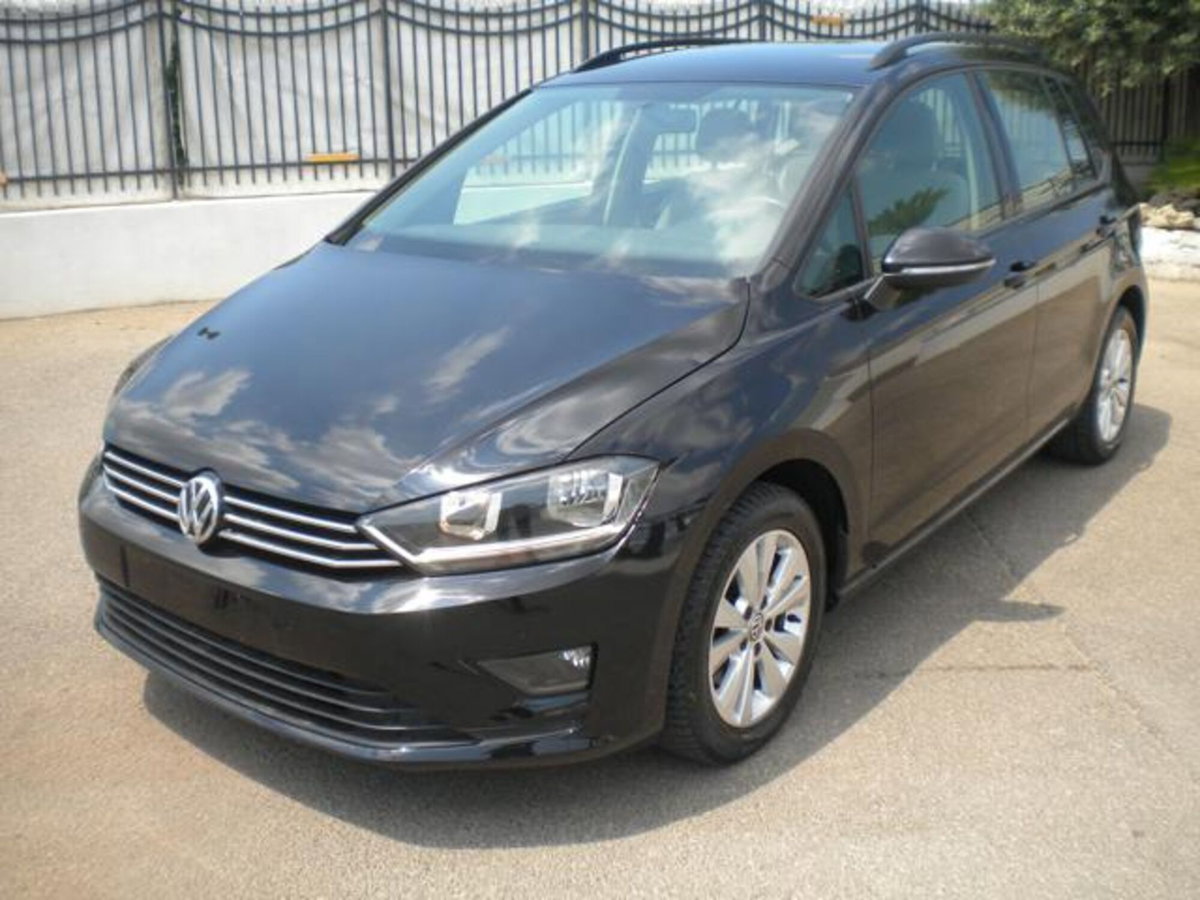 Volkswagen Golf Sportsvan 1.6 TDI 115CV DSG Business BlueMotion Tech. (17)
