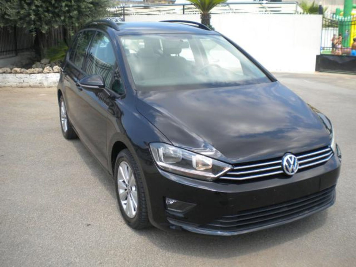 Volkswagen Golf Sportsvan 1.6 TDI 115CV DSG Business BlueMotion Tech. (19)