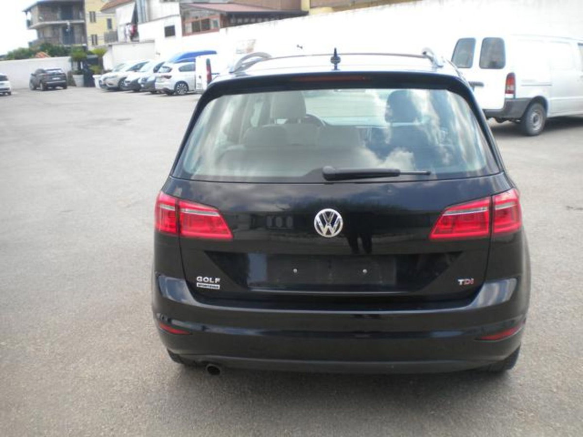 Volkswagen Golf Sportsvan 1.6 TDI 115CV DSG Business BlueMotion Tech. (5)