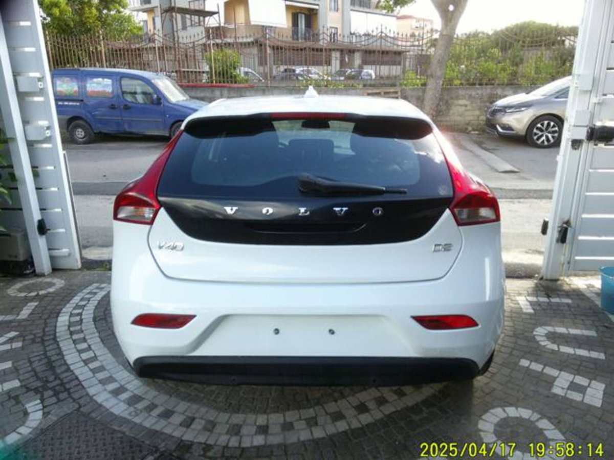 Volvo V40 D2 (12)