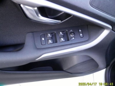 Volvo V40 D2 (15)