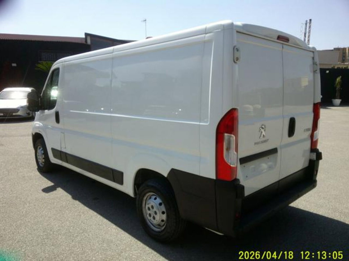 Peugeot Boxer 35 cassone fisso d.cab L3 2.2 diesel 140cv S&S (19)