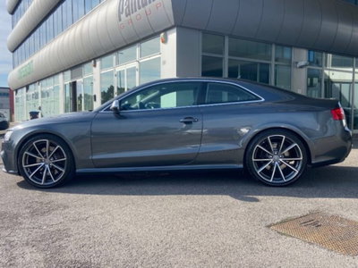 Audi RS 5 Coupé 5 4.2 V8 FSI quattro S tronic (8)