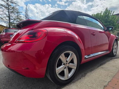 Volkswagen Maggiolino Cabrio 2.0 TDI Sport BlueMotion Technology (15)