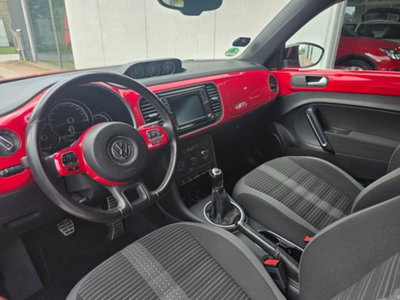 Volkswagen Maggiolino Cabrio 2.0 TDI Sport BlueMotion Technology (10)