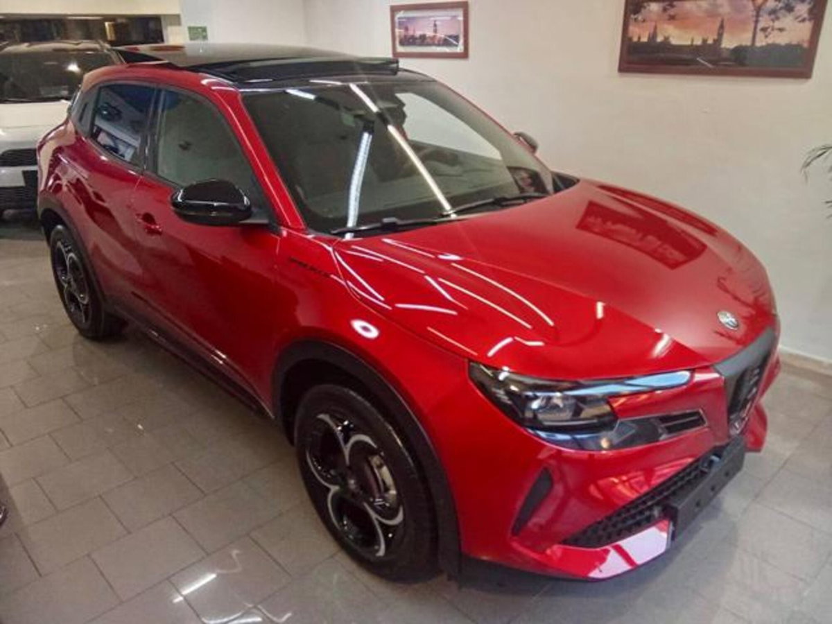 Alfa Romeo Junior 1.2 ibrida Sport Speciale 145cv edct6