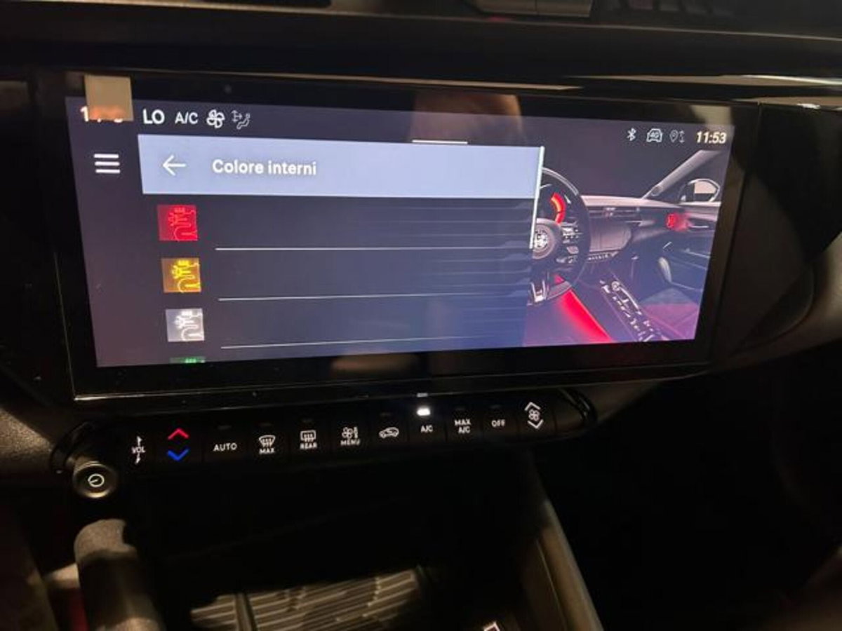Alfa Romeo Junior 1.2 ibrida Sport Speciale 145cv edct6 (12)