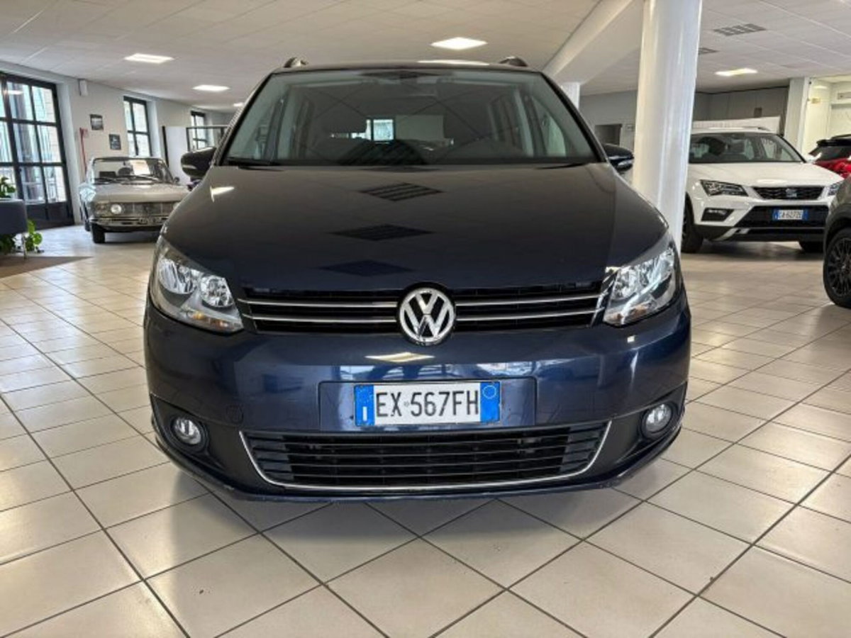 Volkswagen Touran 1.6 TDI DSG Comfortline (2)