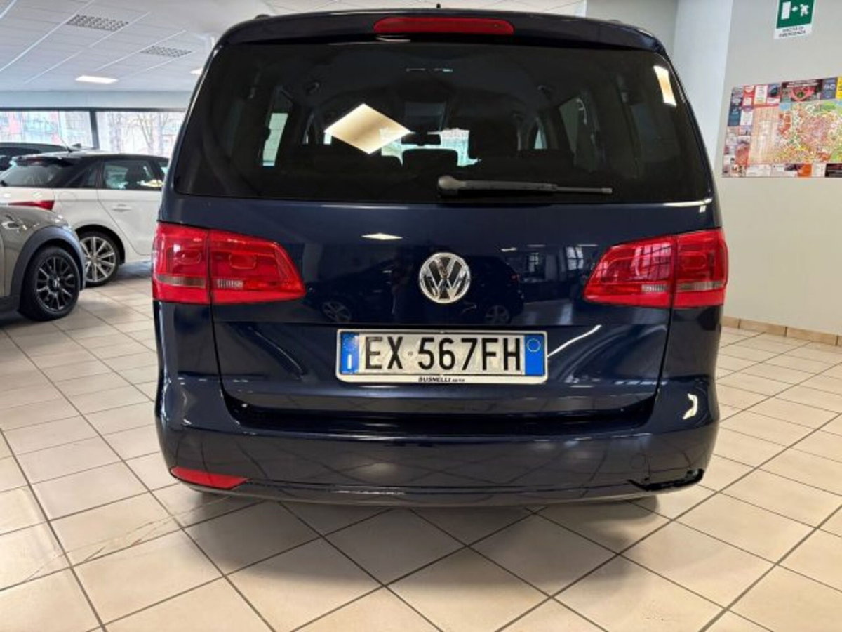 Volkswagen Touran 1.6 TDI DSG Comfortline (5)