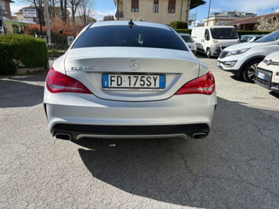 Mercedes-Benz CLA 220 d Automatic Premium Dark Night (4)