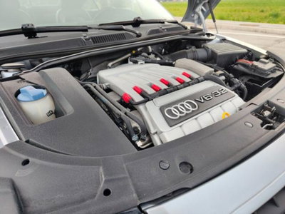 Audi TT Coupé 3.2 V6 quattro (19)