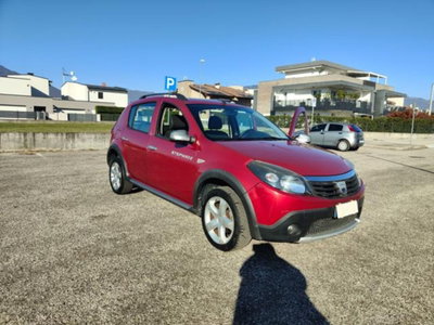 Dacia Sandero Stepway 1.6 8V 90CV (13)