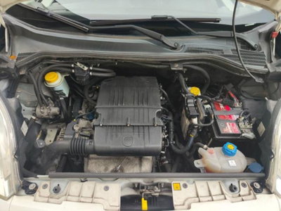 Fiat Qubo 1.4 8V 77 CV Dynamic (14)
