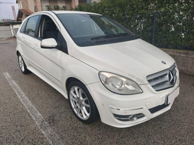 Mercedes-Benz Classe B 180 CDI Executive (14)