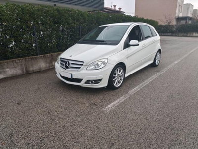 Mercedes-Benz Classe B 180 CDI Executive (16)