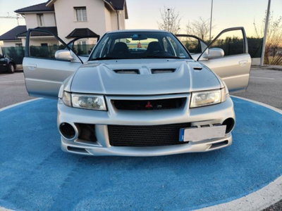 Mitsubishi Lancer 2.0 16V 4p. 4WD Evolution IX GSR (12)