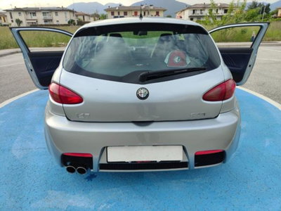 Alfa Romeo 147 3.2i V6 24V cat 3 porte GTA (7)