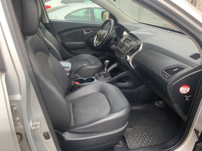 Hyundai ix35 1.7 CRDi 2WD Comfort (8)