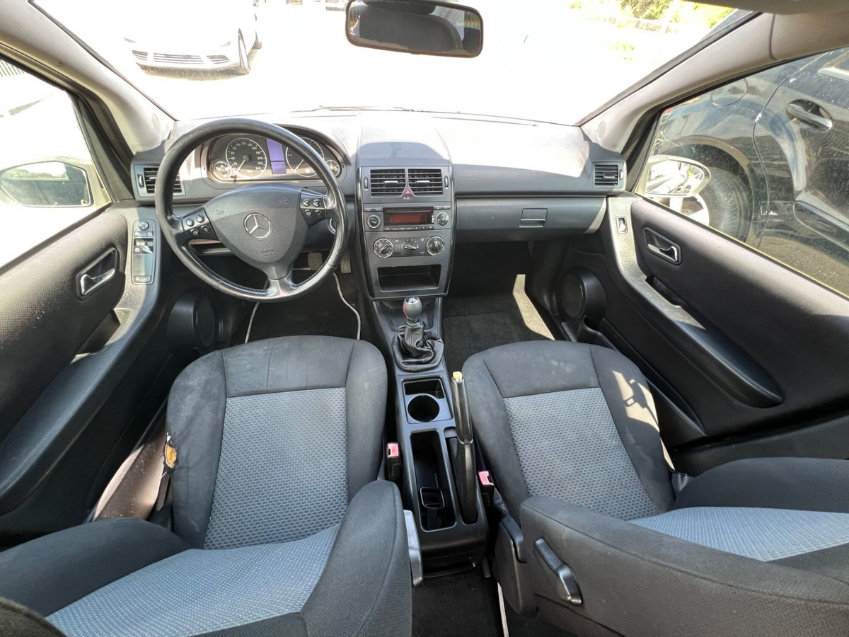 Mercedes-Benz Classe A 160 CDI Classic (12)