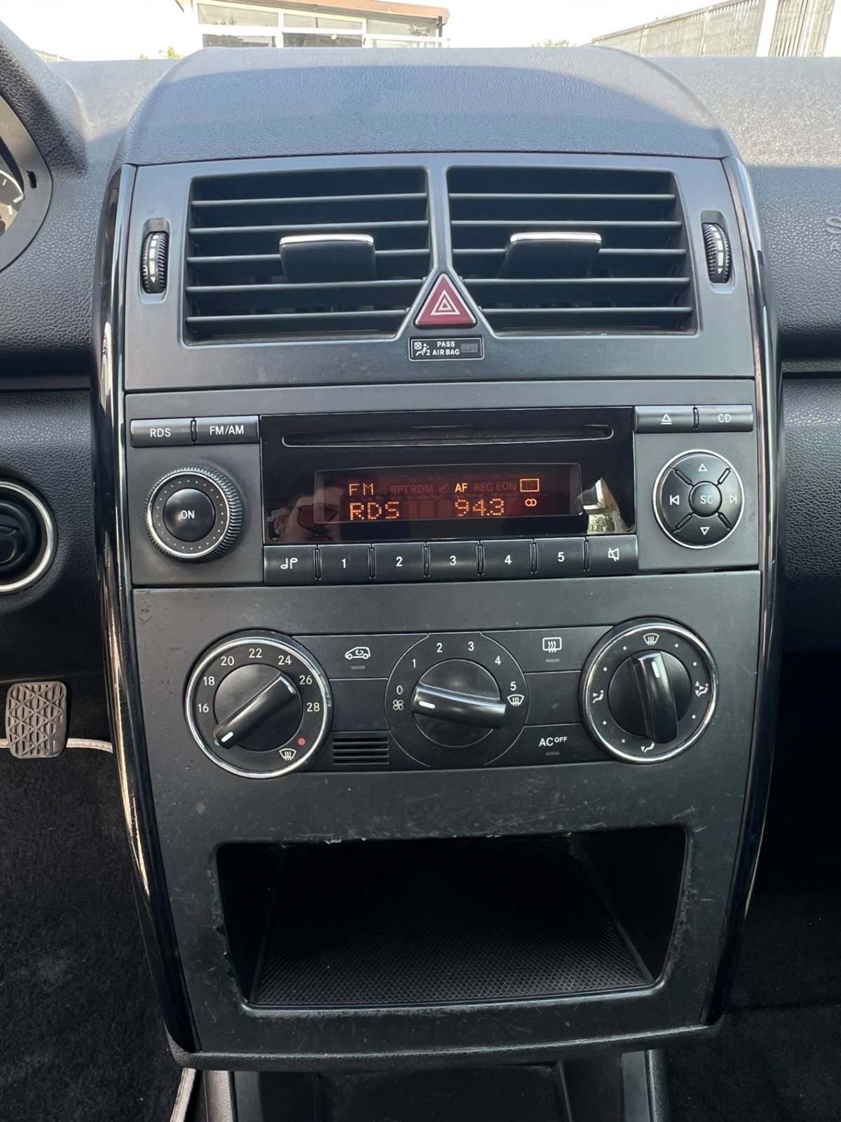 Mercedes-Benz Classe A 160 CDI Classic (15)