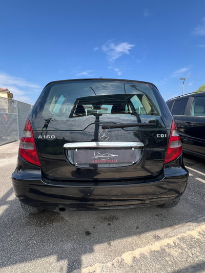 Mercedes-Benz Classe A 160 CDI Classic (4)