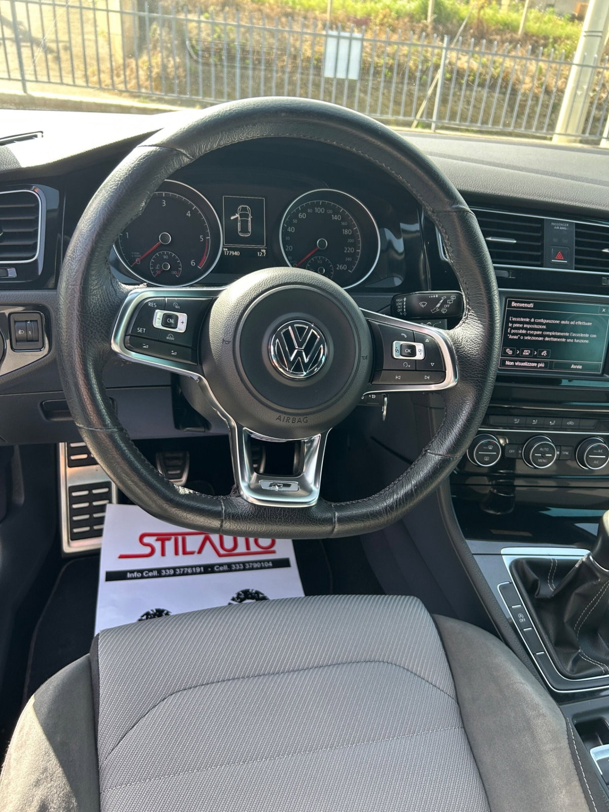 Volkswagen Golf 1.6 TDI 110 CV 5p. Business BlueMotion Technology (11)