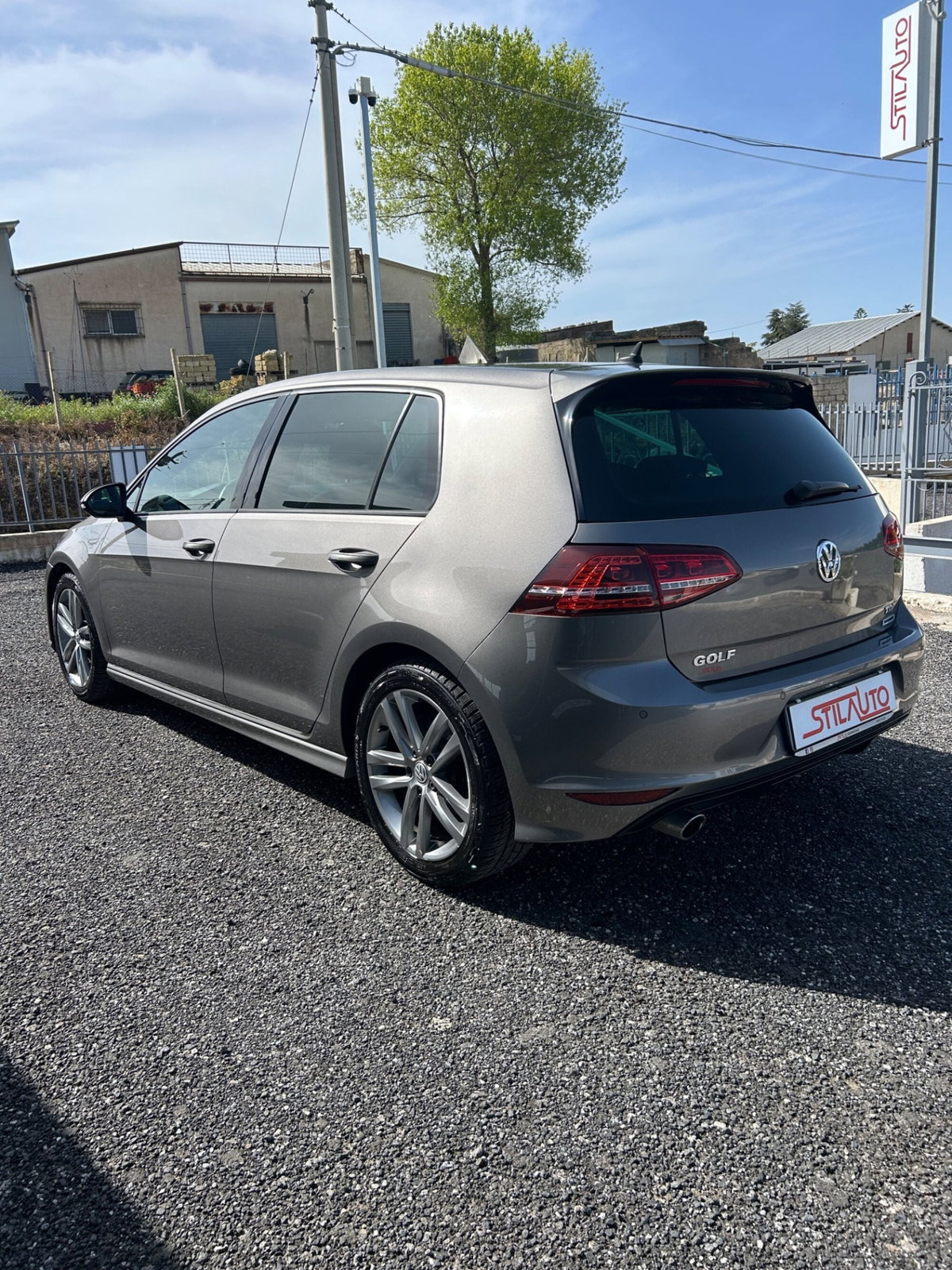 Volkswagen Golf 1.6 TDI 110 CV 5p. Business BlueMotion Technology (2)