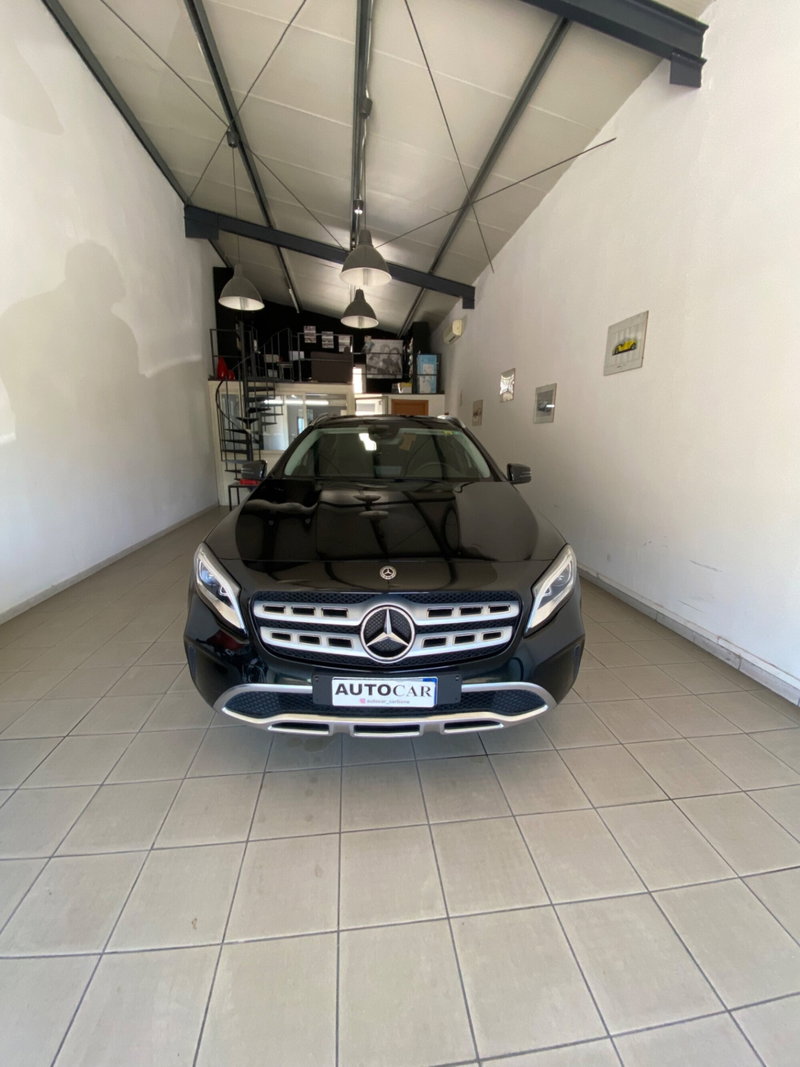 Mercedes-Benz GLA SUV 200 d Sport