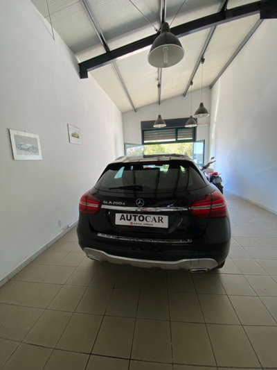 Mercedes-Benz GLA SUV 200 d Sport (10)